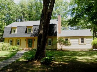 18 River Bend Dr, Kennebunk, ME 04043