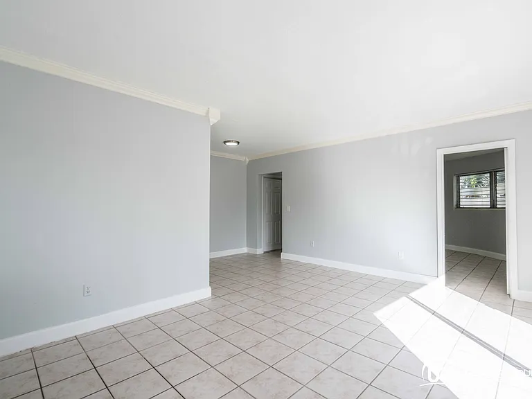 7640 Carlyle Ave #7A — Photo 9