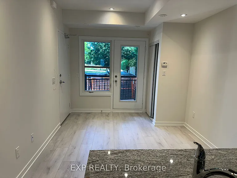 15100 Yonge St #241 — Photo 11