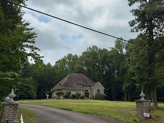 5th image of 3230 Lees Landing Rd