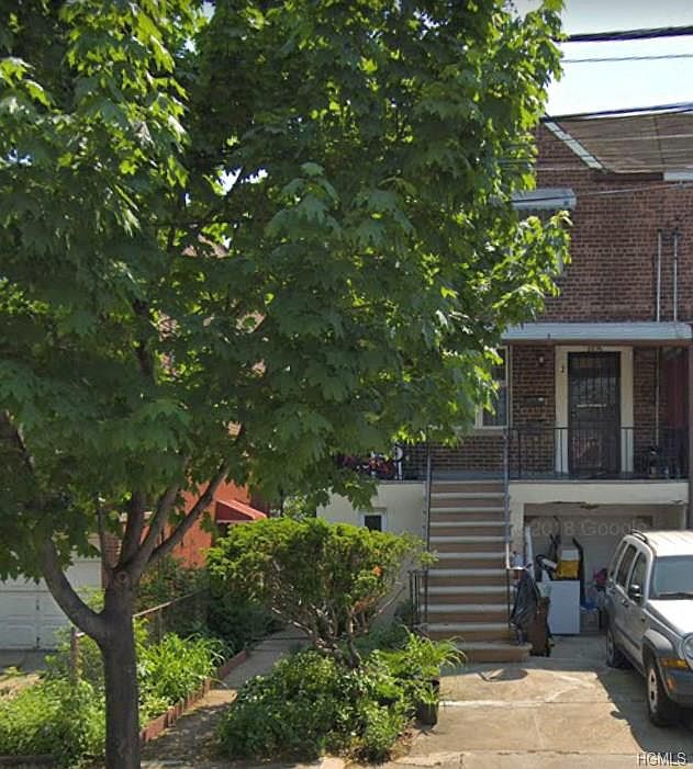 1st image of 2936 Lurting Ave