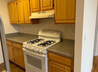 621 Jerome St #2B, Brooklyn, NY 11207