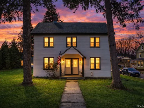 93 West St, Warwick, NY 10990