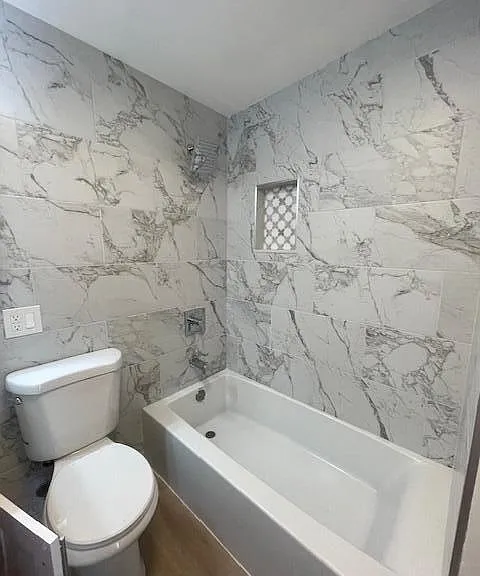 413 N E St — Photo 17