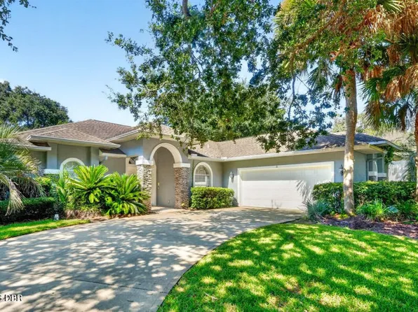 4 Lakeview Ln, Palm Coast, FL 32137
