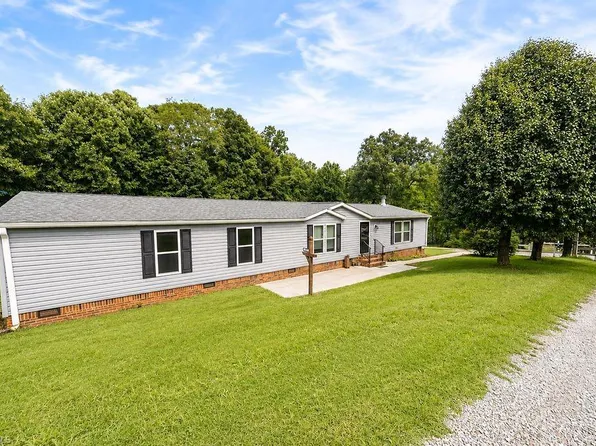 327 E Carter Mill Rd, Elkin, NC 28621