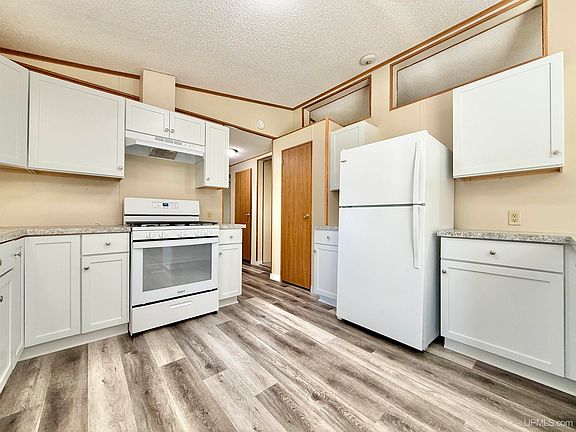 3rd image of 2600 S Hill Rd Lot 41