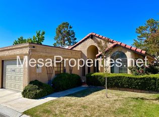 19182 Elm Dr, Apple Valley, CA 92308