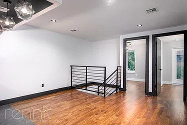 Rented by Rennit Inc.