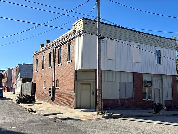 2nd image of 1021 Missouri Ave