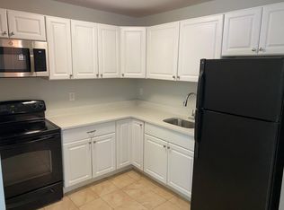 95 Red Mill Rd, Cortlandt Manor, NY 10567