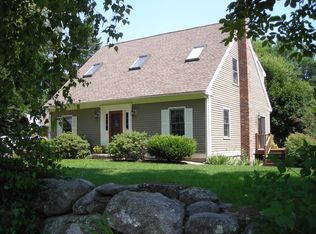30 Holiday Ln, Hampstead, NH 03841