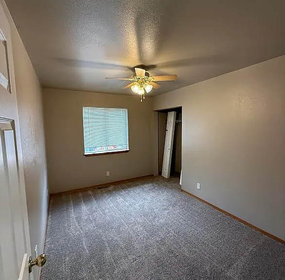 1211 E Elderberry Cir — Photo 17