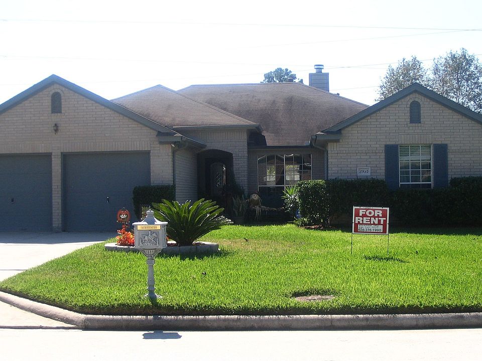 1st image of 2914 Cocona Ln