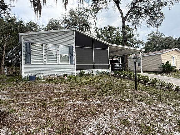 2nd image of 510 Royal Poinciana Ave