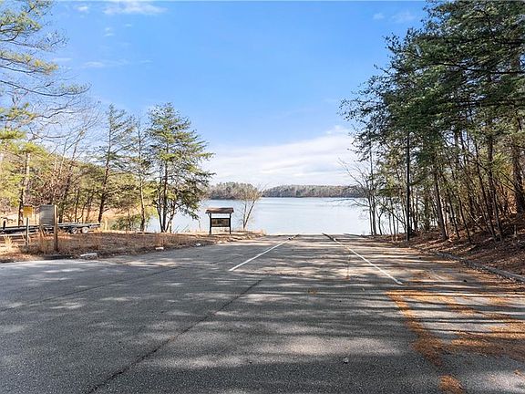 3rd image of 3425 Duckett Mill Rd