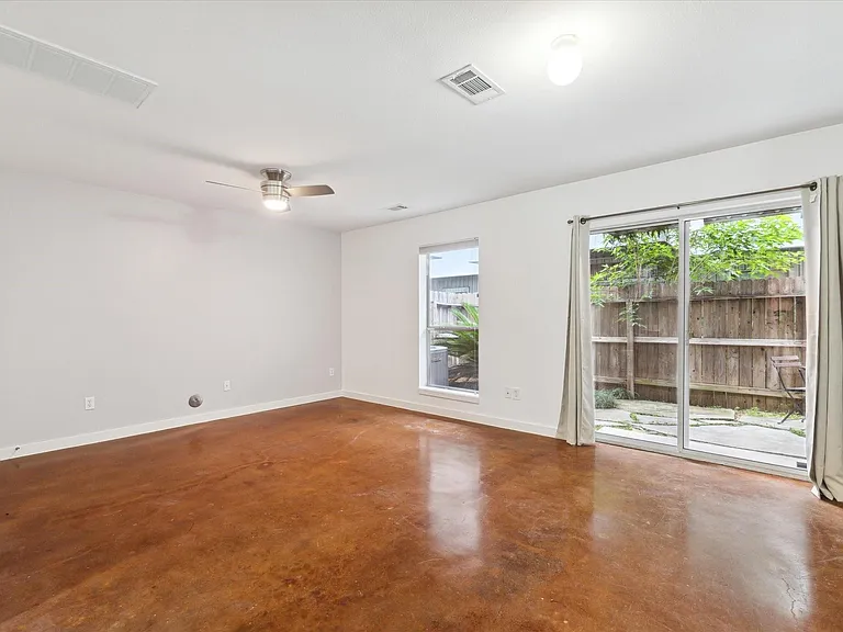 6947 Ardmore St — Photo 5