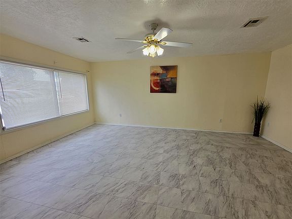 3rd image of 6907 SW Forest Ave