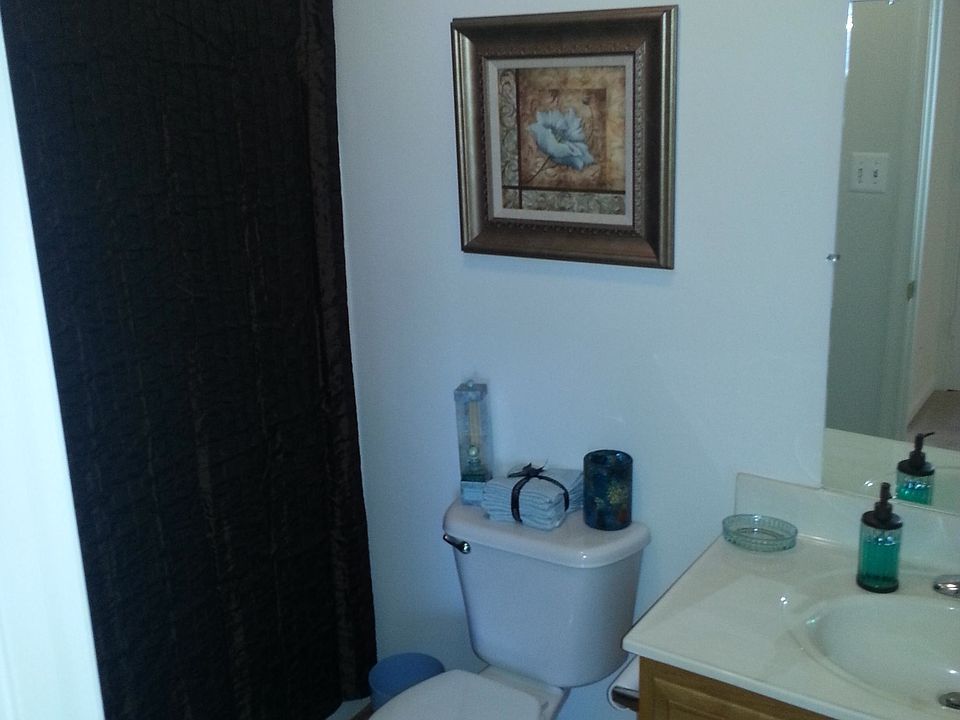 2nd image of 22780 Laurel Glen Rd Unit 318