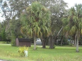 462 NE 790th St, Old Town, FL 32680