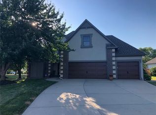 9000 N Manning Ave, Kansas City, MO 64157