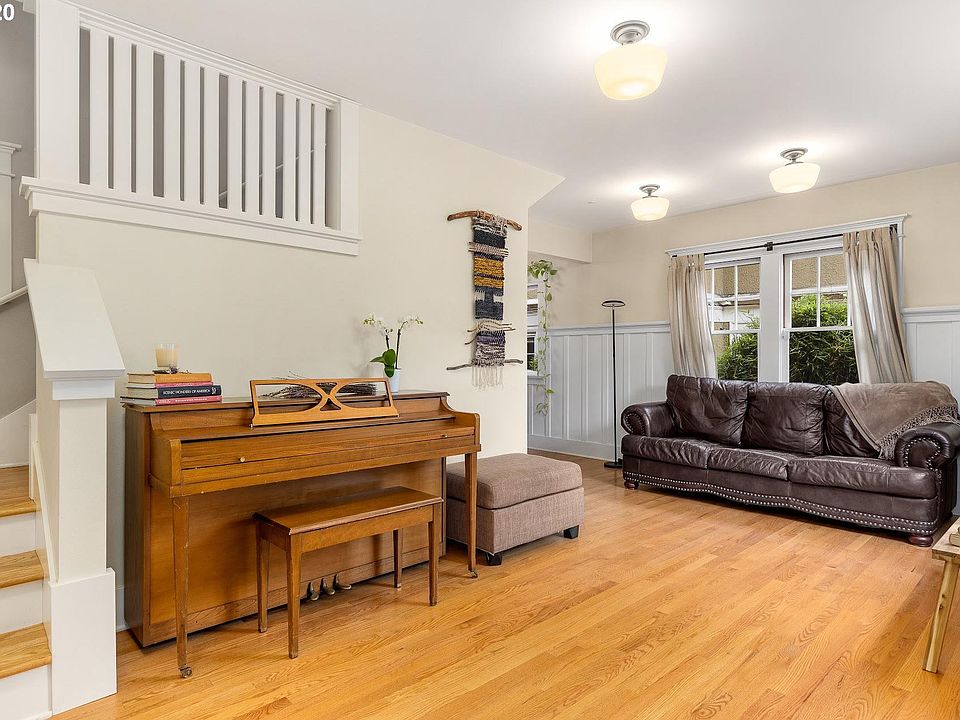 925 SE Grant St, Portland, OR 97214 | Zillow