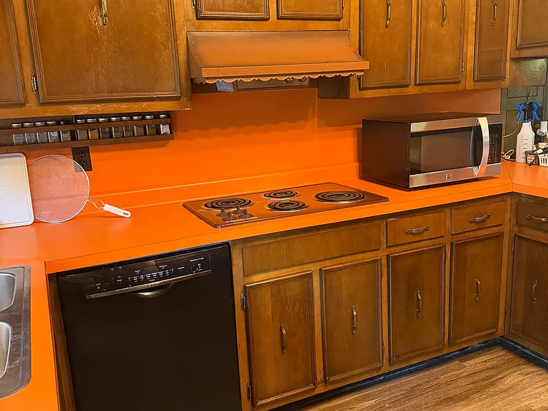 1713 Orval Cv — Photo 17