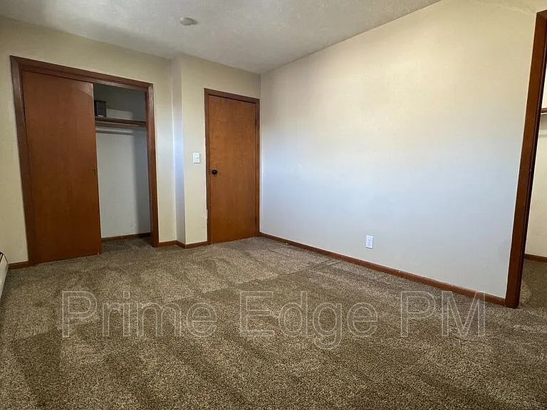 4900 Huntington Ave #4 — Photo 16