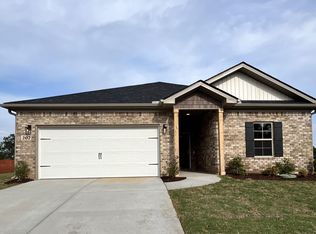202 Roman Randall Rd, New Market, AL 35761