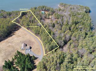 33 Sprague Rd, Nobleboro, ME 04555
