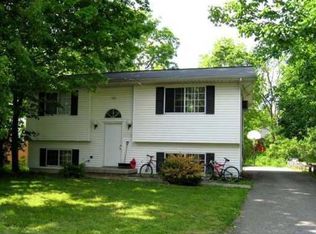 926 Sever Dr, East Lansing, MI 48823