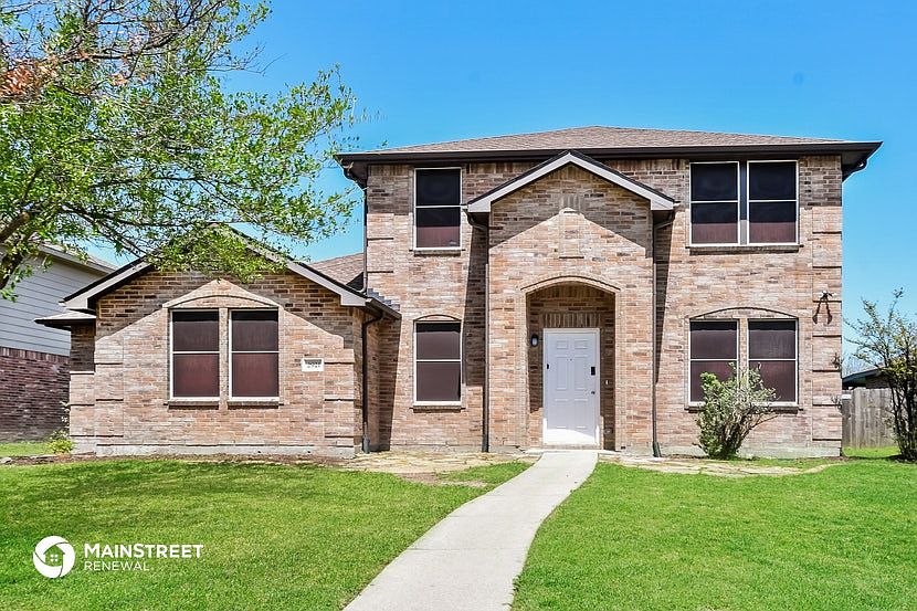 1st image of 2921 Montague Trl