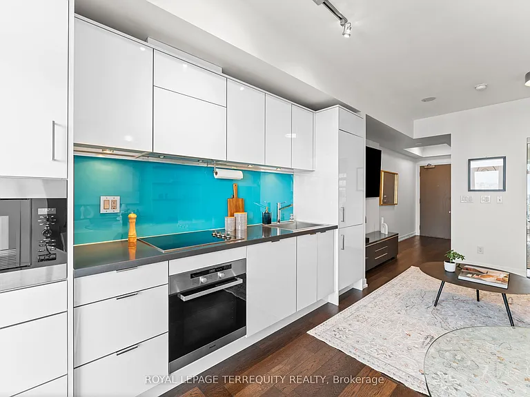 21 Widmer St #4203 — Photo 11