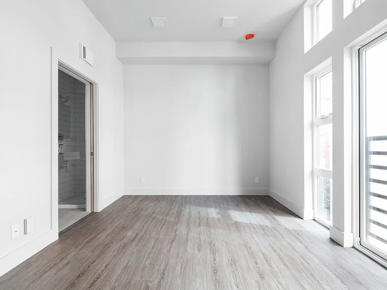 510 Broadway — Photo 13