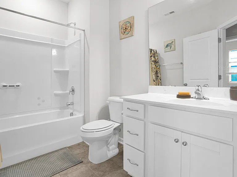1202 Commack Dr — Photo 17