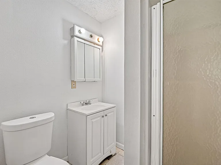 7426 Miley St — Photo 23