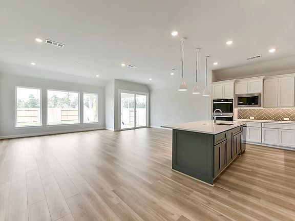 Homesite 2211 kitchen