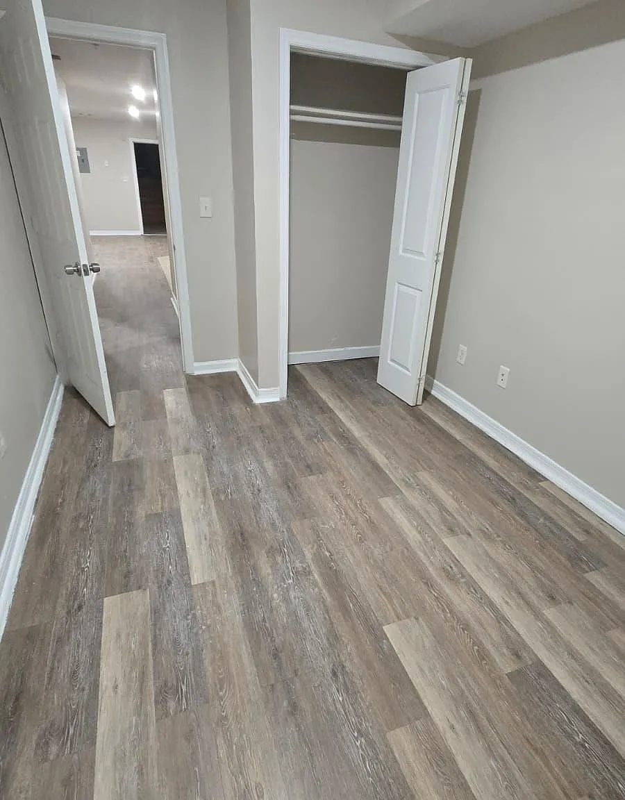 3 bed, 1.0 bath, $2,100 — Photo 4