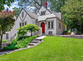 22 Woodledge Rd, Stamford, CT 06907