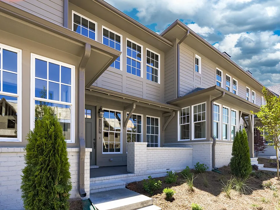 1105 Windsor Sq #1105