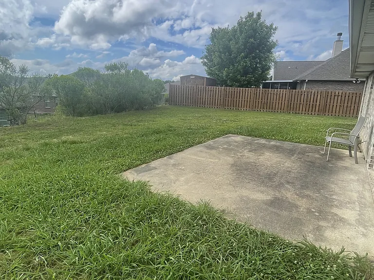 148 Old Ivy Rd — Photo 25