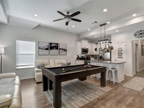 16373 Eastchase St, Montgomery, TX 77316