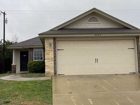 2903 Montague County Dr