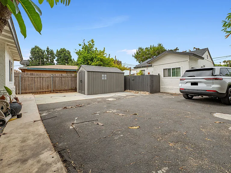 3590 Madison St #B — Photo 22