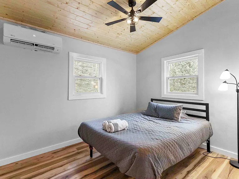 124 Glad Tidings Ln — Photo 16