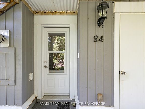 3rd image of 23 Dawson Dr #84