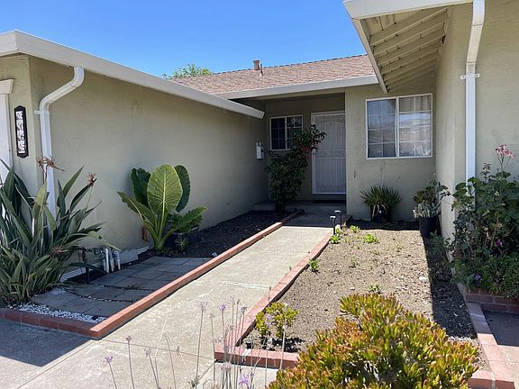 2nd image of 3063 Everdale Dr