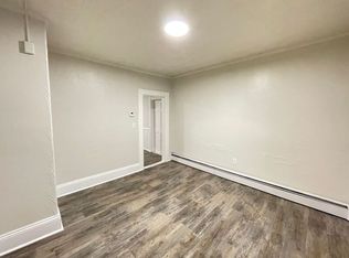 114 Jewett St APT 1, Manchester, NH 03103