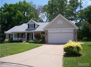 3825 Woodmoor Gardens Ct, Florissant, MO