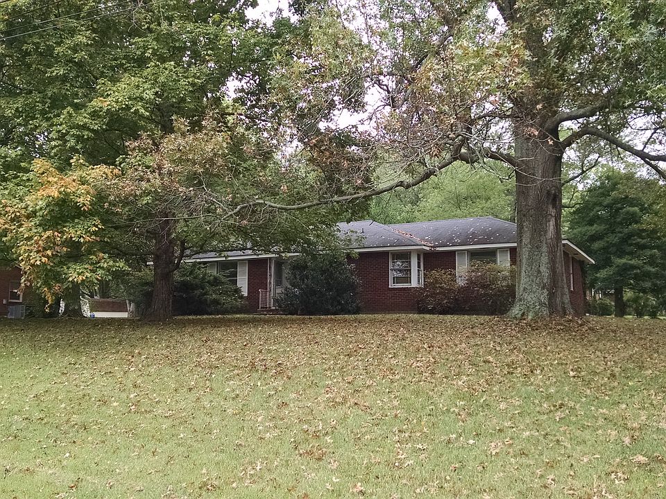 2nd image of 4908 Trousdale Dr